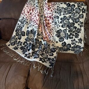 Pashmina Black and Burnt Red Floral Scarf